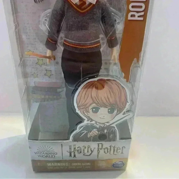 Wizarding World Harry Potter 8-inch Ron Weasley Collector Doll - Picture 4 of 14
